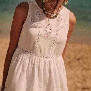 POL sleeveless lace tank tunic Sezane style